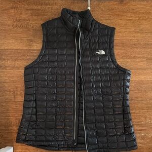 Womens North Face puffy vest